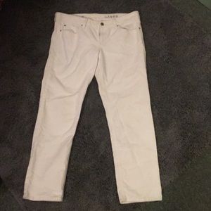 Gap like new white jeans